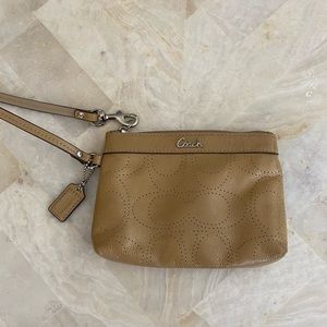 Coach wristlet- beige